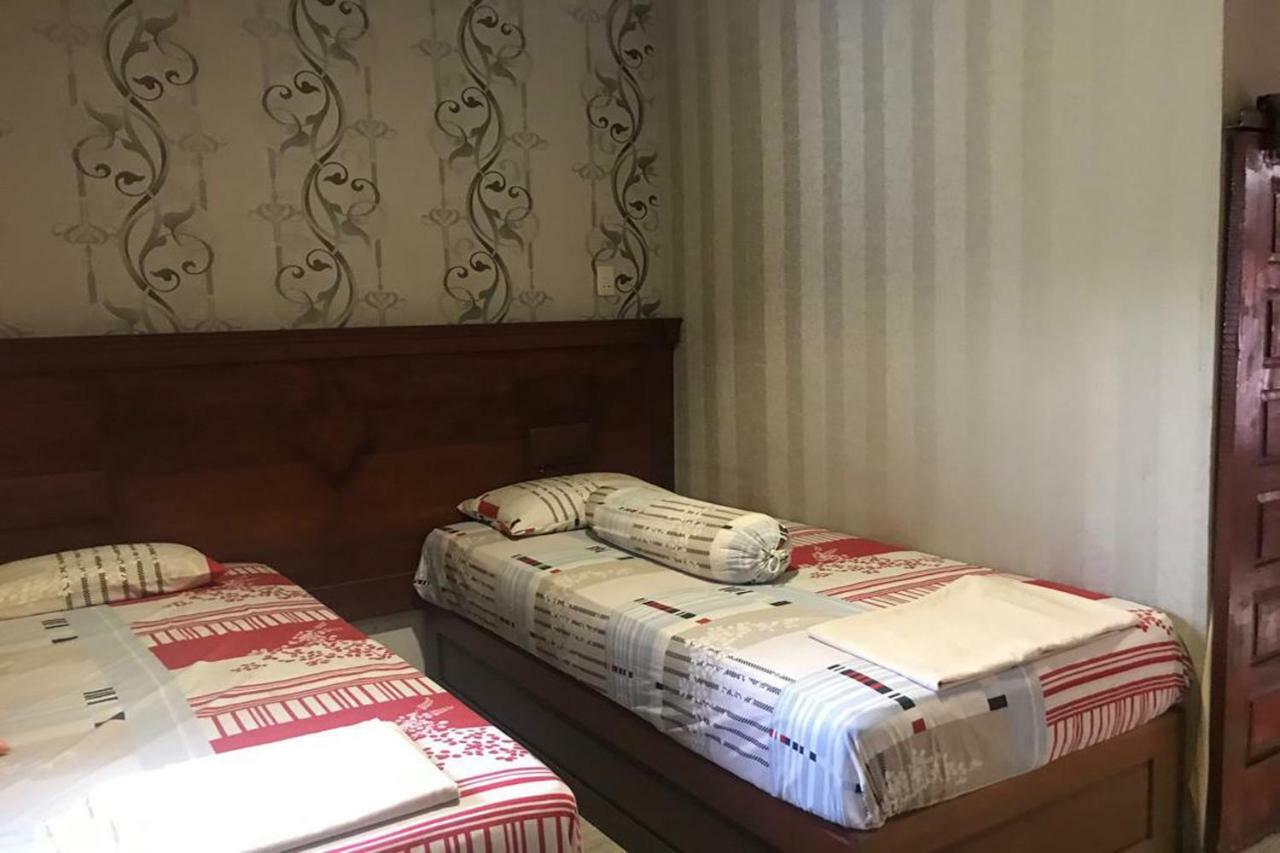 Oyo1752威萨塔酒店 Kisaran 外观 照片
